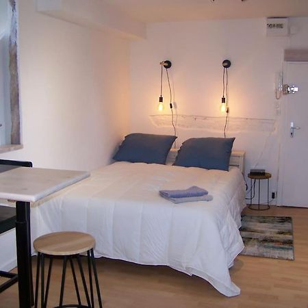 Rennes: Studio 4 Couchages, Proche Commerces, Bus. Εξωτερικό φωτογραφία